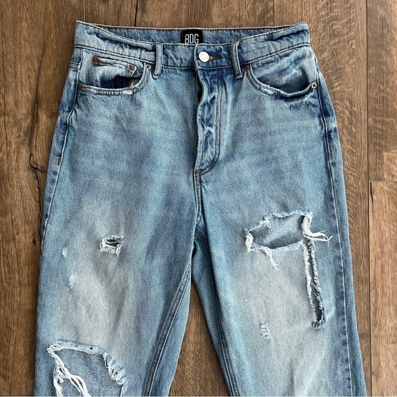 BDG Urban Outfitters Distressed Light Wash Denim High Rise Straight Leg Jeans - Picture 3 of 16